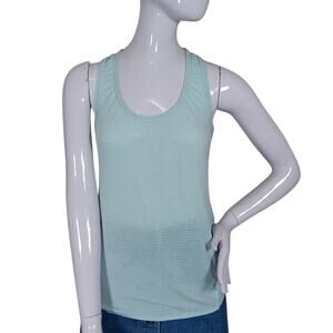 Athleta Racer Back Tank Top Size XXS Light Green